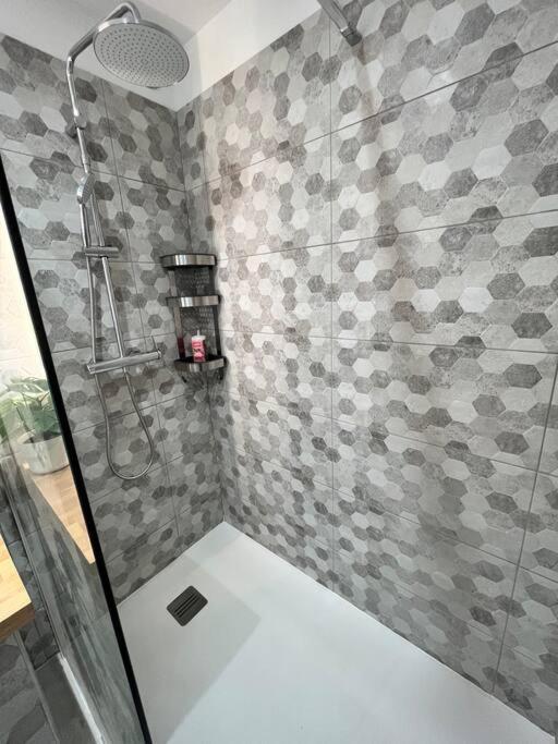 Studio Cosy Avec Terrasse Sur La Plage La Seyne-sur-Mer Zewnętrze zdjęcie